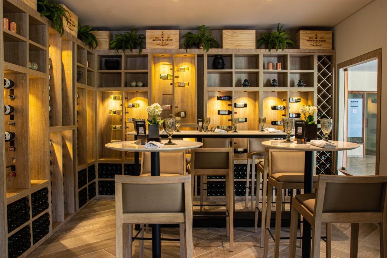 Hotel Estelar Altamira Ibagué Exteriér fotografie Wine tasting room at the winery